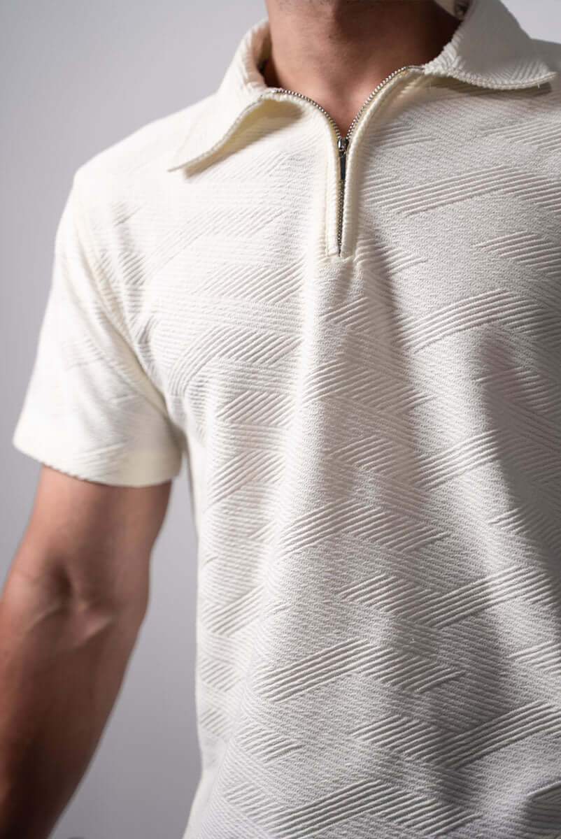 Hault Jacquard polo t-shirt in white with modern zipper front