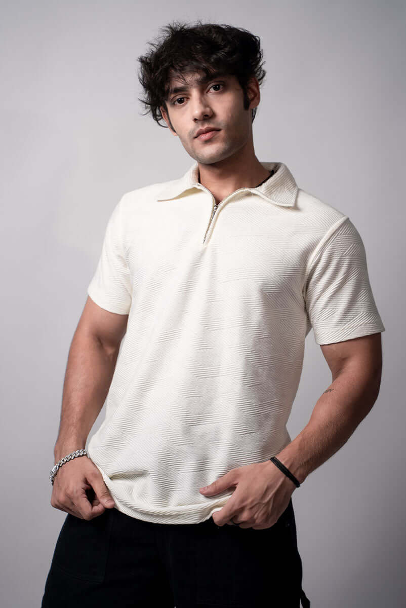 Hault Jacquard polo shirt in white with modern zipper front